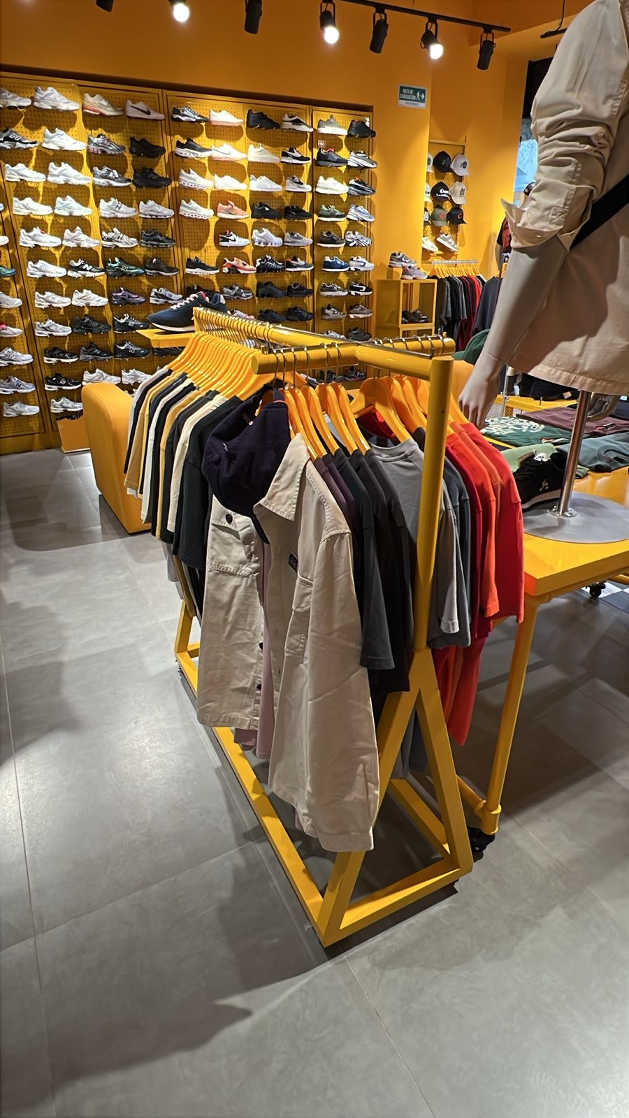 Gancho de lujo tipo madera 42cm grande