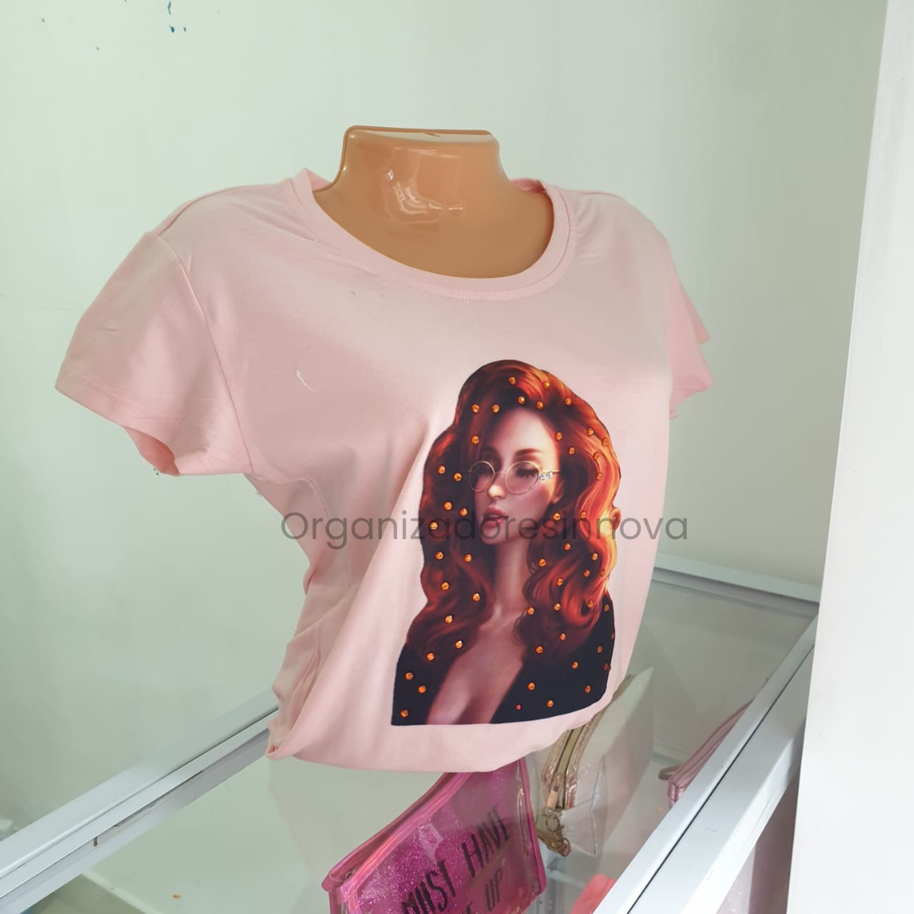 Torso maniquí de mujer medio cuerpo