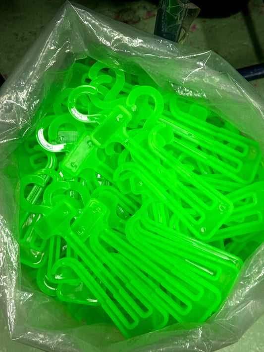 Bulto Gancho para Tenis Crocs y Chanclas  X1000 unidades